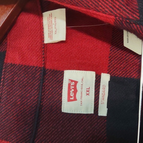 NWT HAS DEFECT LEVI'S RED AND BLACK BARSTOW WESTERN FLANNEL SHIRT XXL - Picture 2 of 16